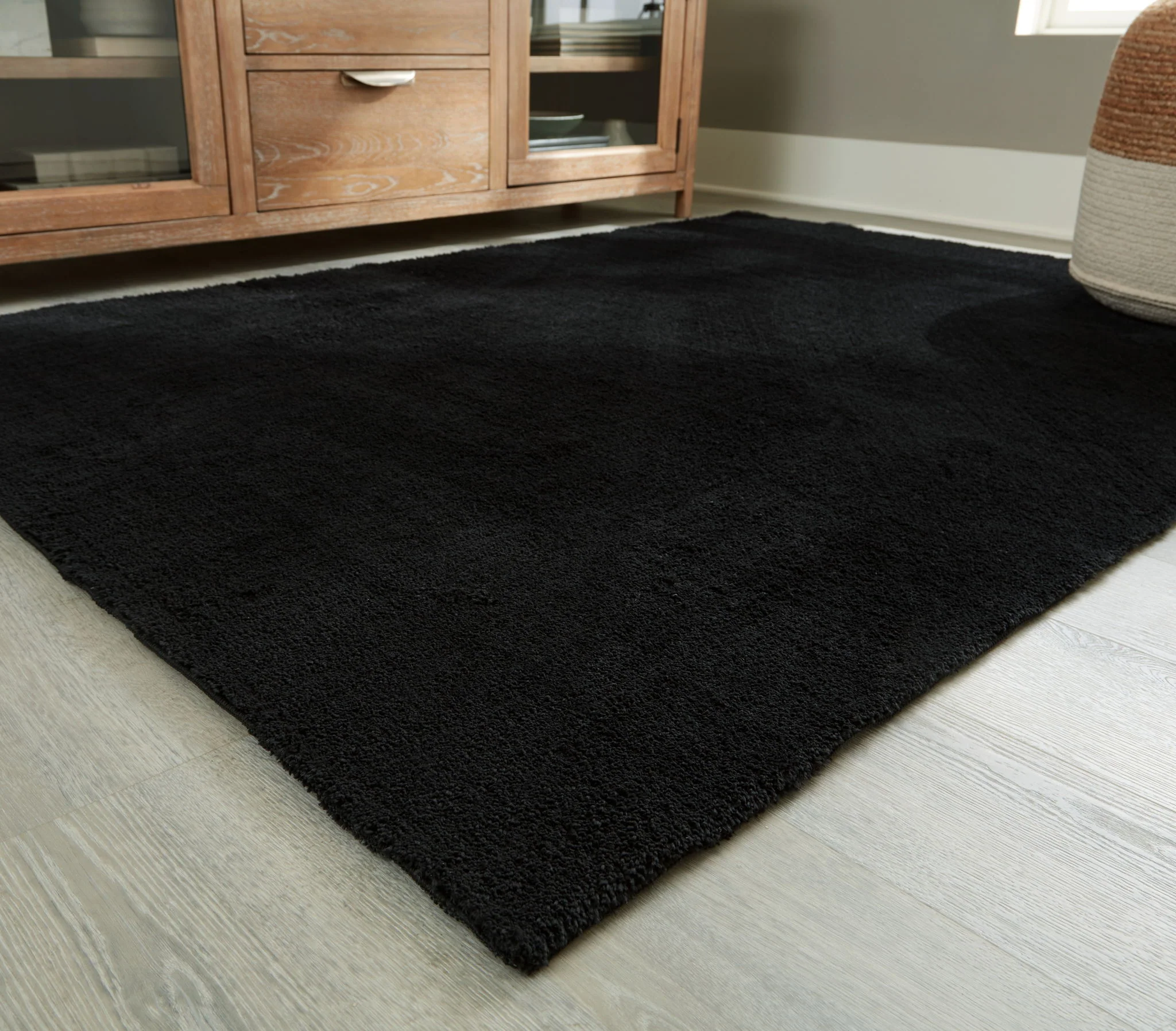 Annaben - Black - Large Rug - 8' x 10' - Image 3