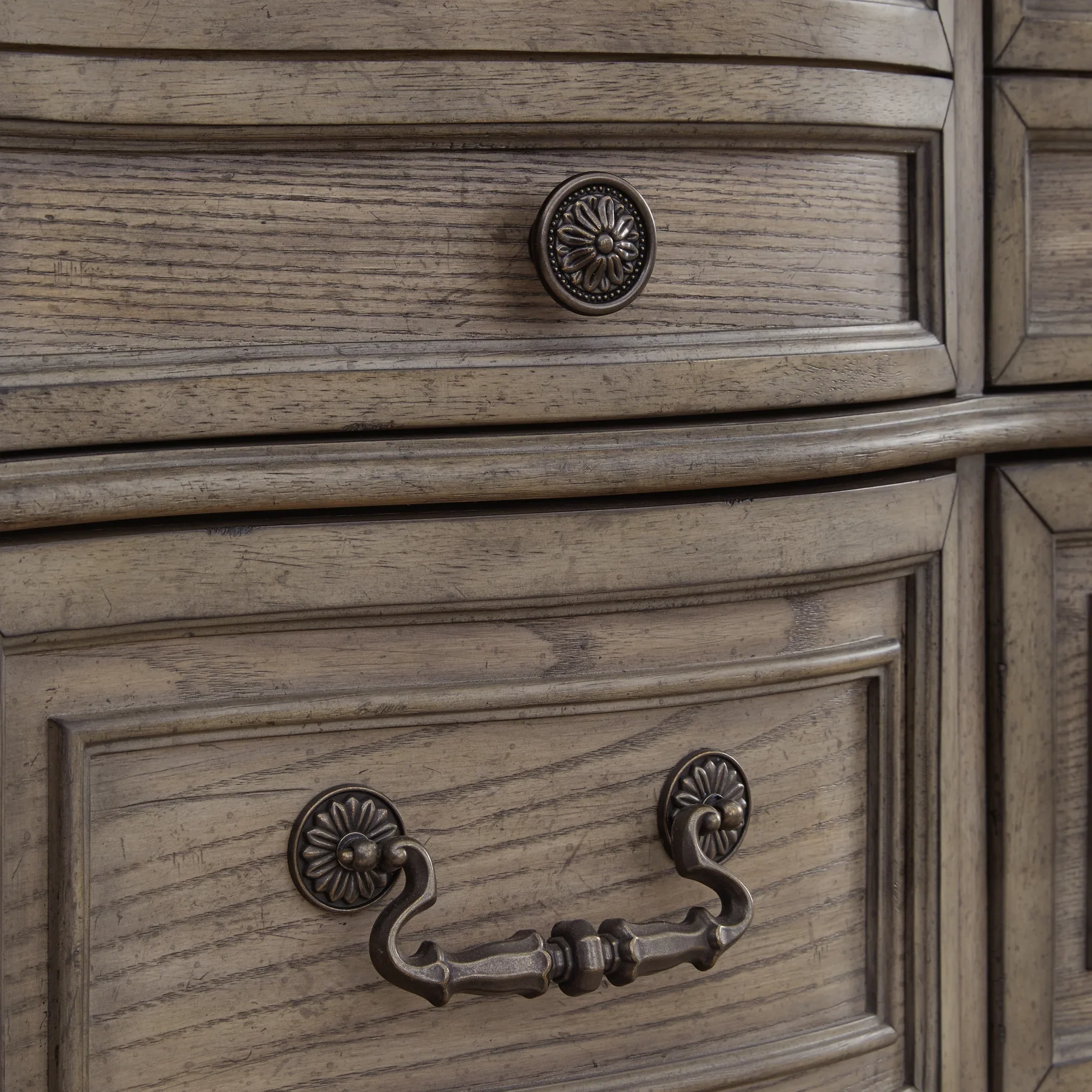 Ardenfield - Light Brown - Five Drawer Chest - Image 7
