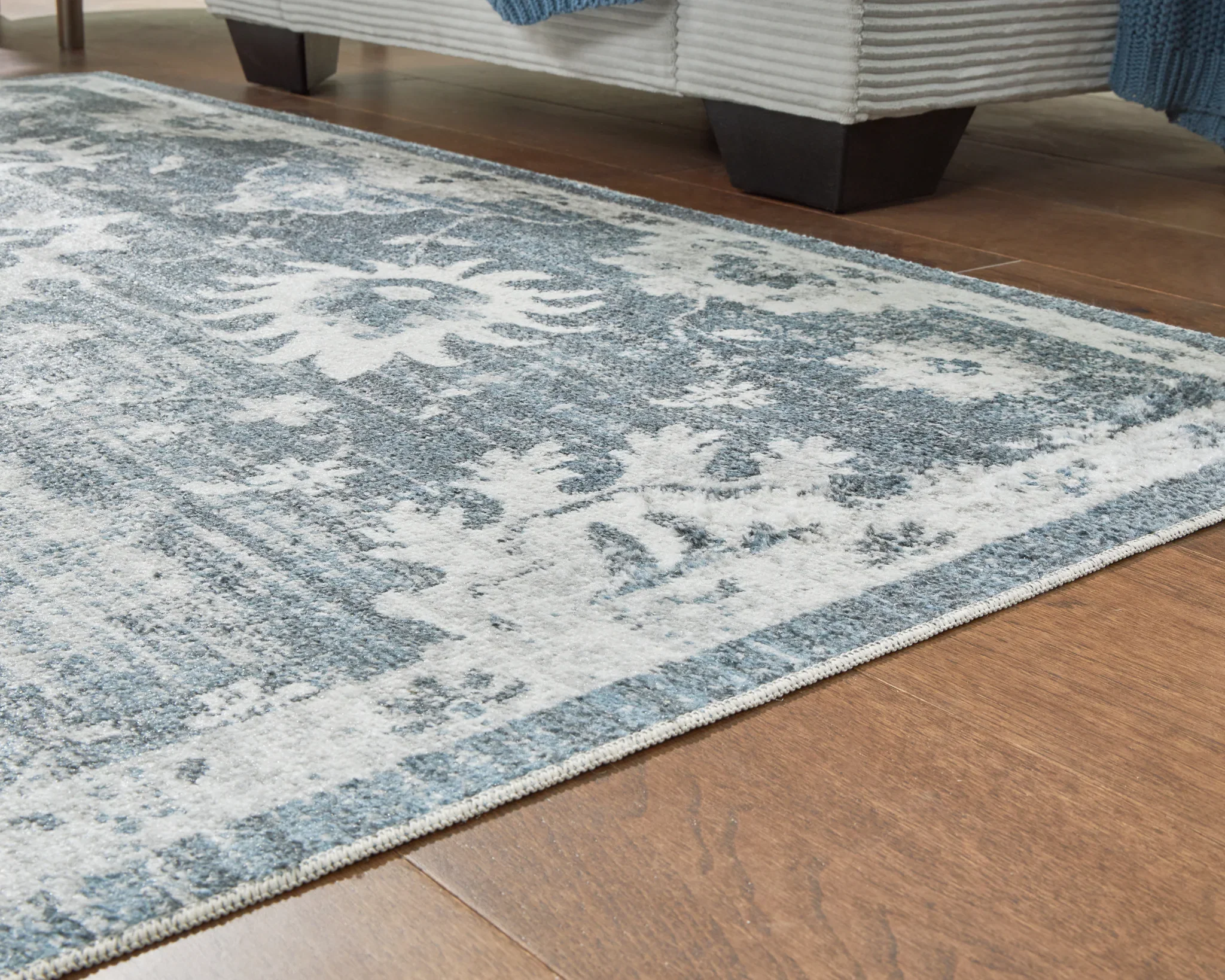Avanworths - Blue / Gray / Ivory - Washable Medium Rug - 5' x 7' - Image 3