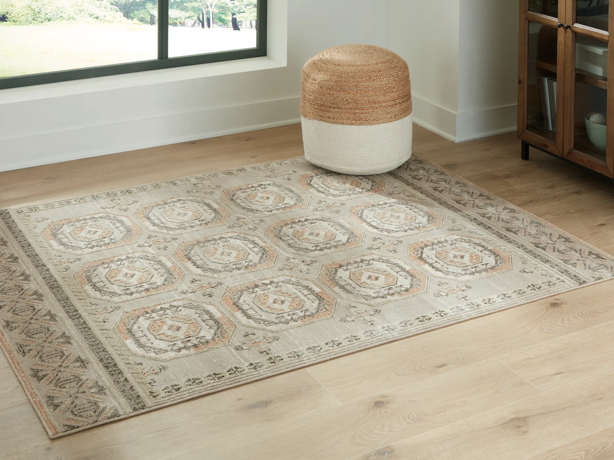 Bachby - Multi - Medium Rug - 5' x 7' - Image 2
