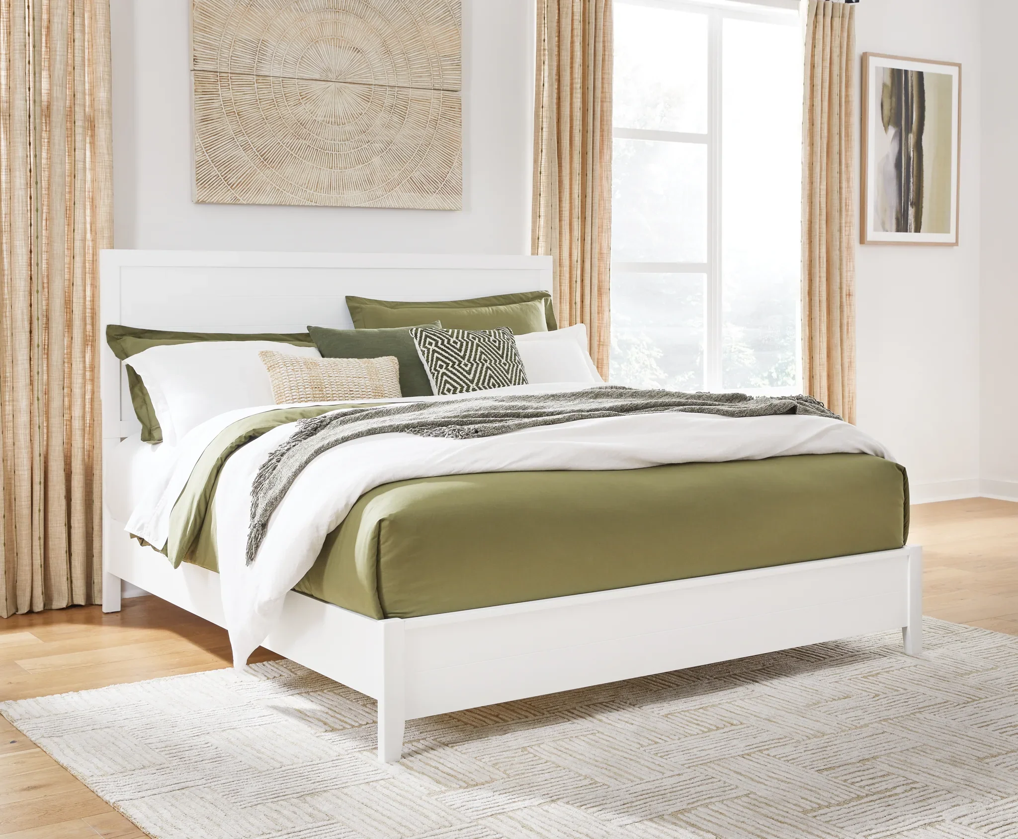 Binterglen - White - Queen Panel Bed - Image 2