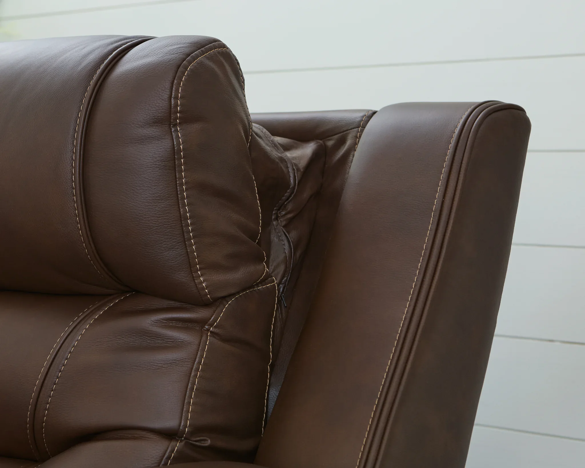 Bleckley - Espresso - 5-Piece Power Reclining Sectional With RAF And LAF Recliners - Image 3