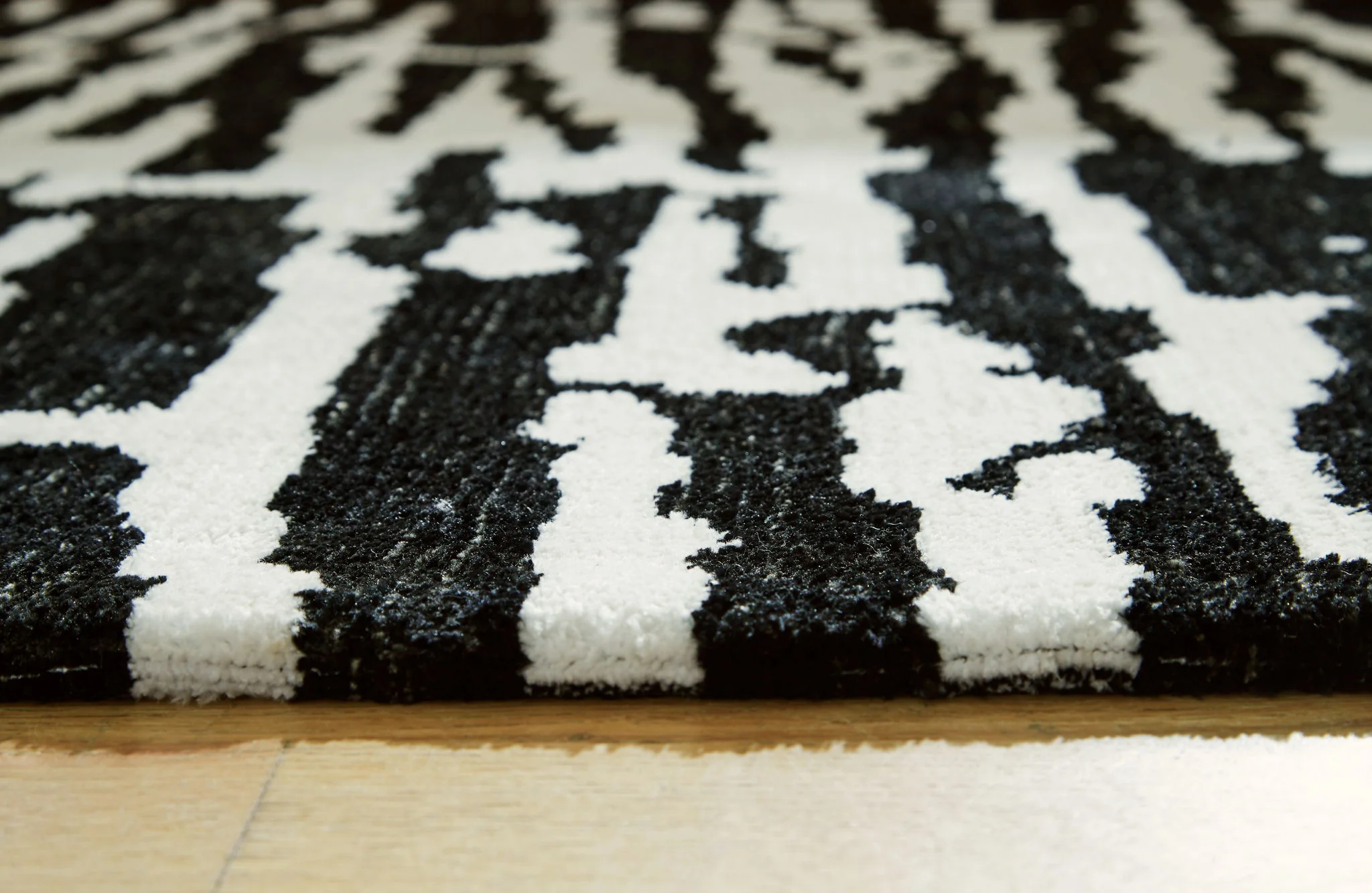 Bramshaw - Black / Ivory - Extra Large Rug - 10' x 14' - Image 3