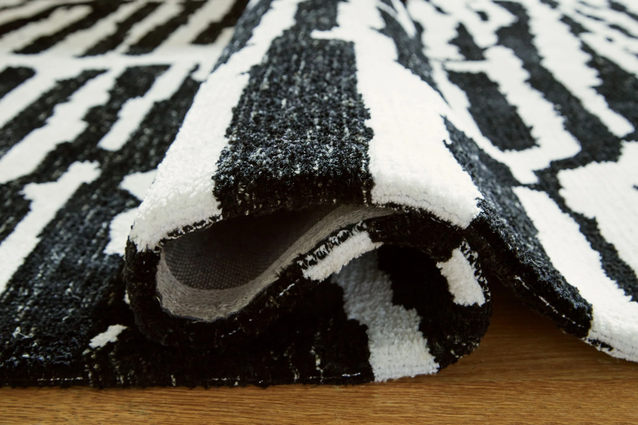 Bramshaw - Black / Ivory - Extra Large Rug - 10' x 14' - Image 4