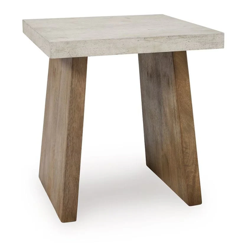 Brendalhouse - Light Brown - Square End Table
