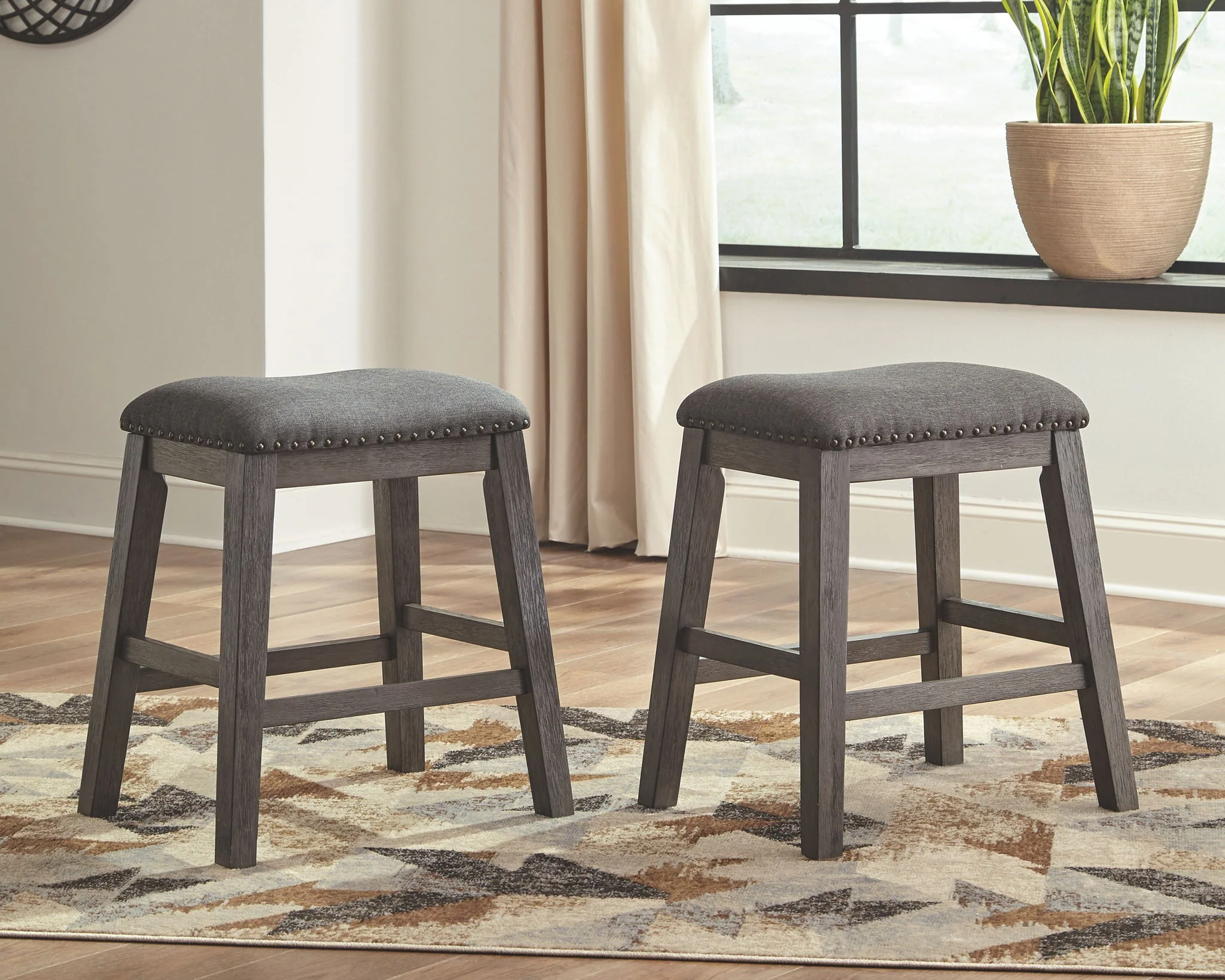 Caitbrook - Gray - 5 Pc. - Counter Table, 2 Stools, 2 Barstools - Image 6