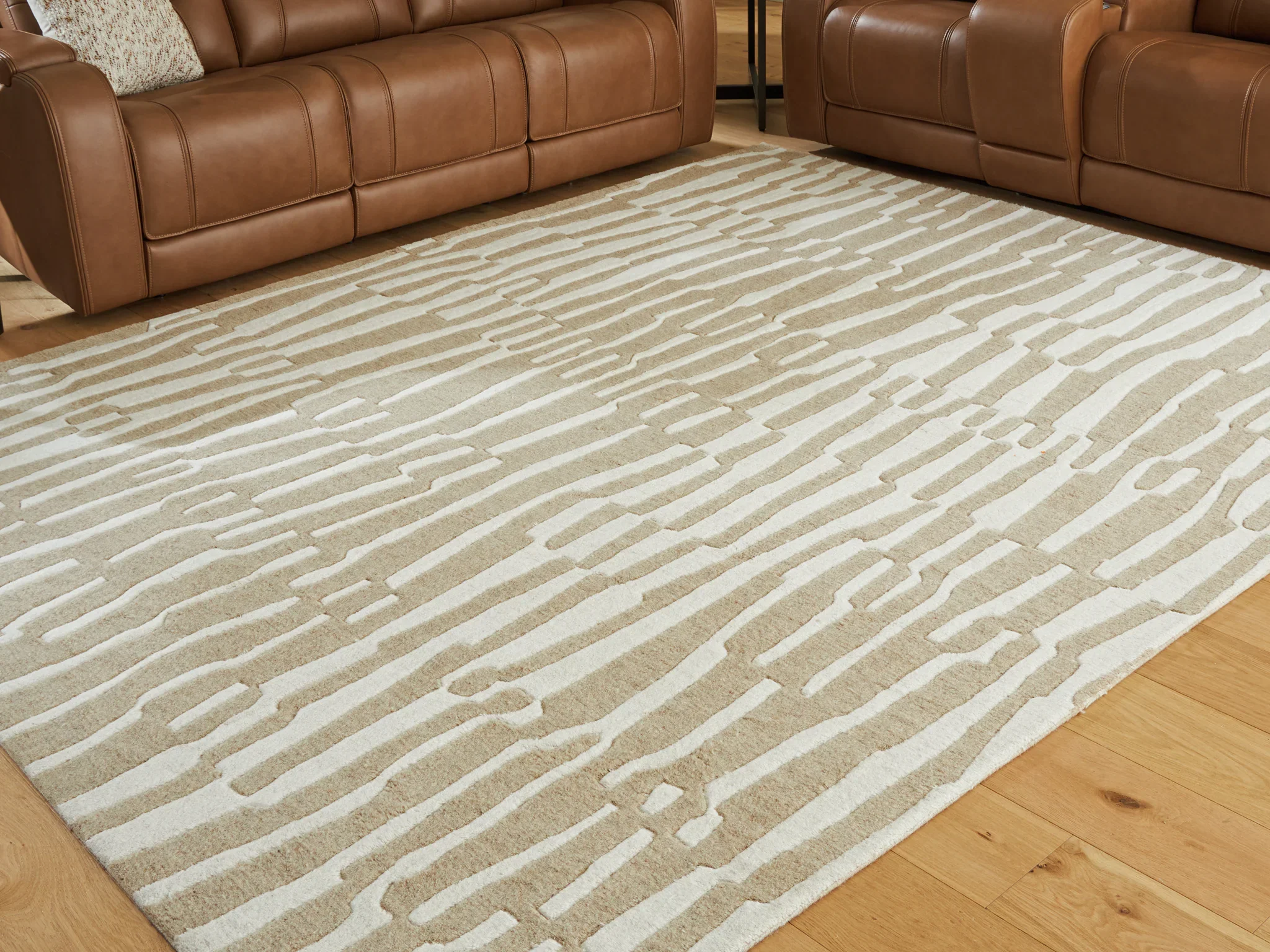 Corrbell - Beige / White - Large Rug - 8' x 10' - Image 2