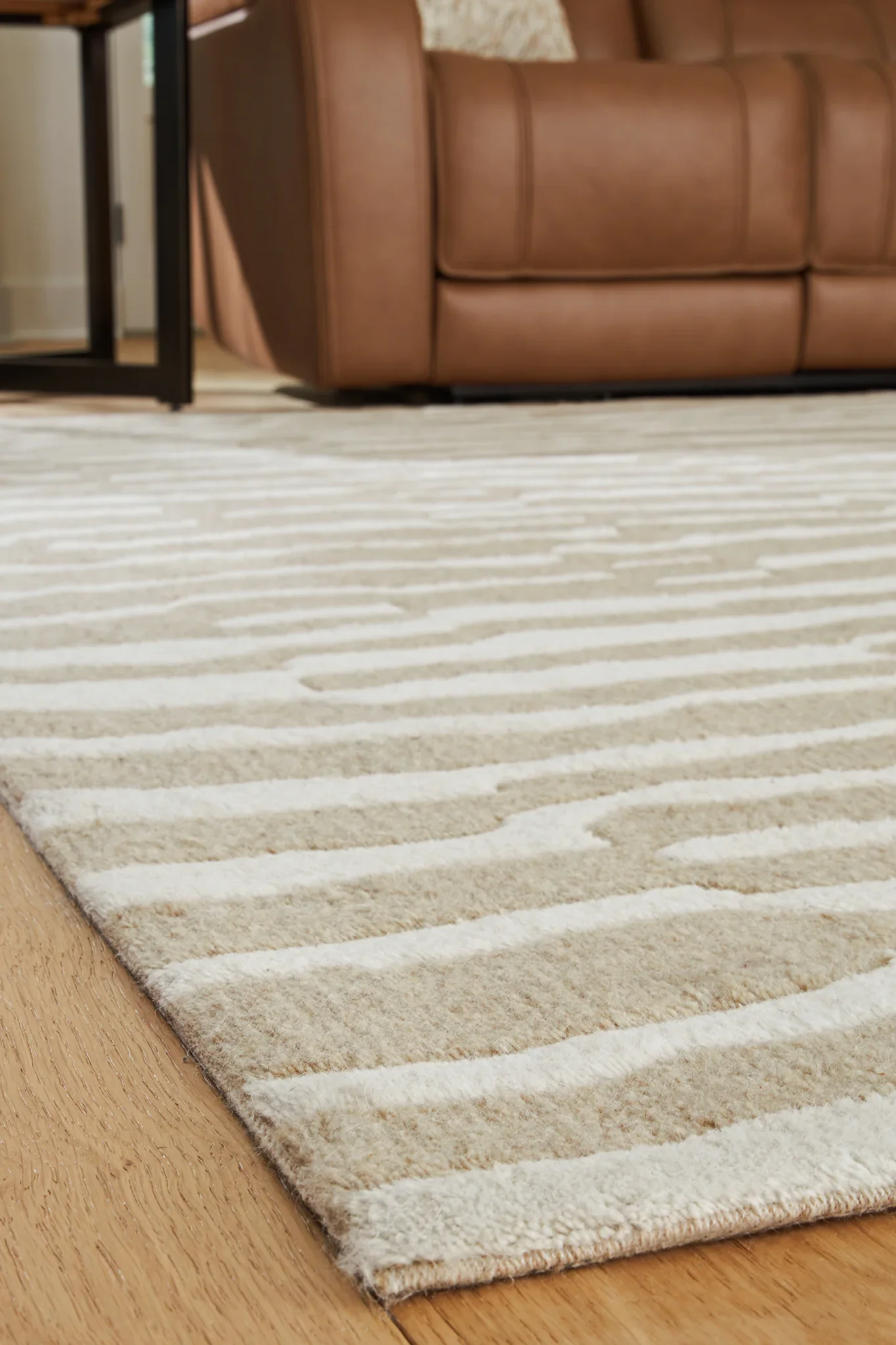 Corrbell - Beige / White - Large Rug - 8' x 10' - Image 3