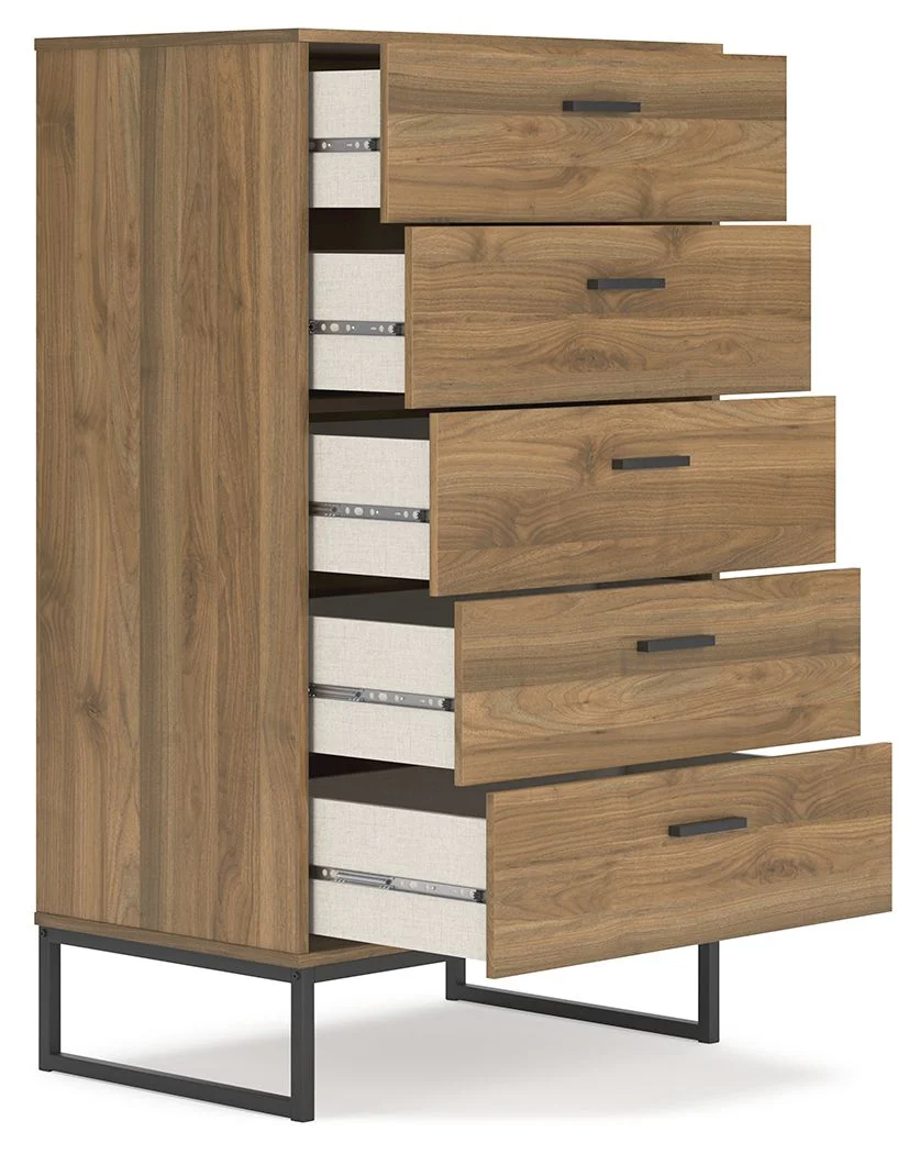 Deanlow - Honey - Five Drawer Chest - Image 4