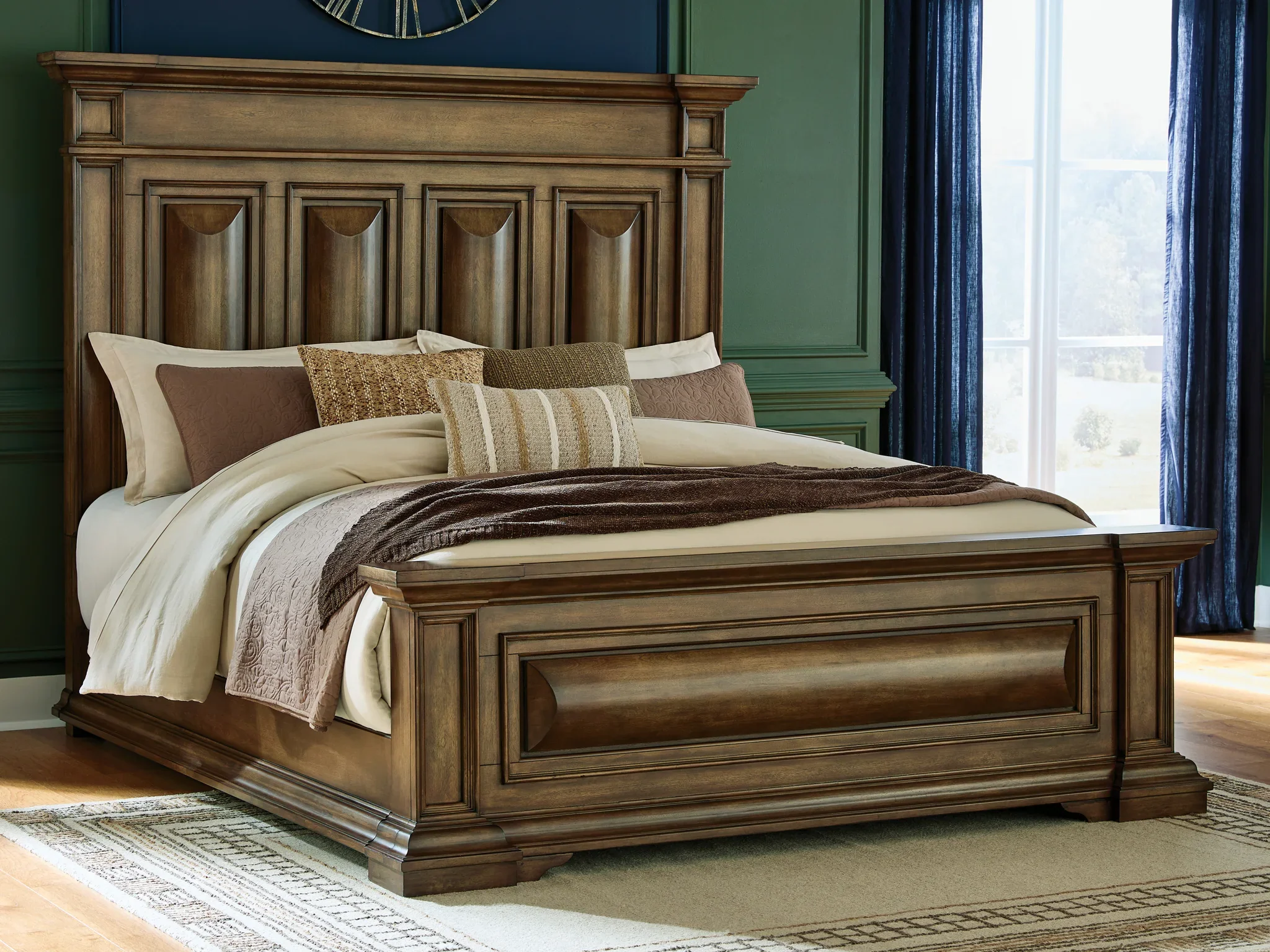 Frantanna - King Panel Bed - Brown - Image 2