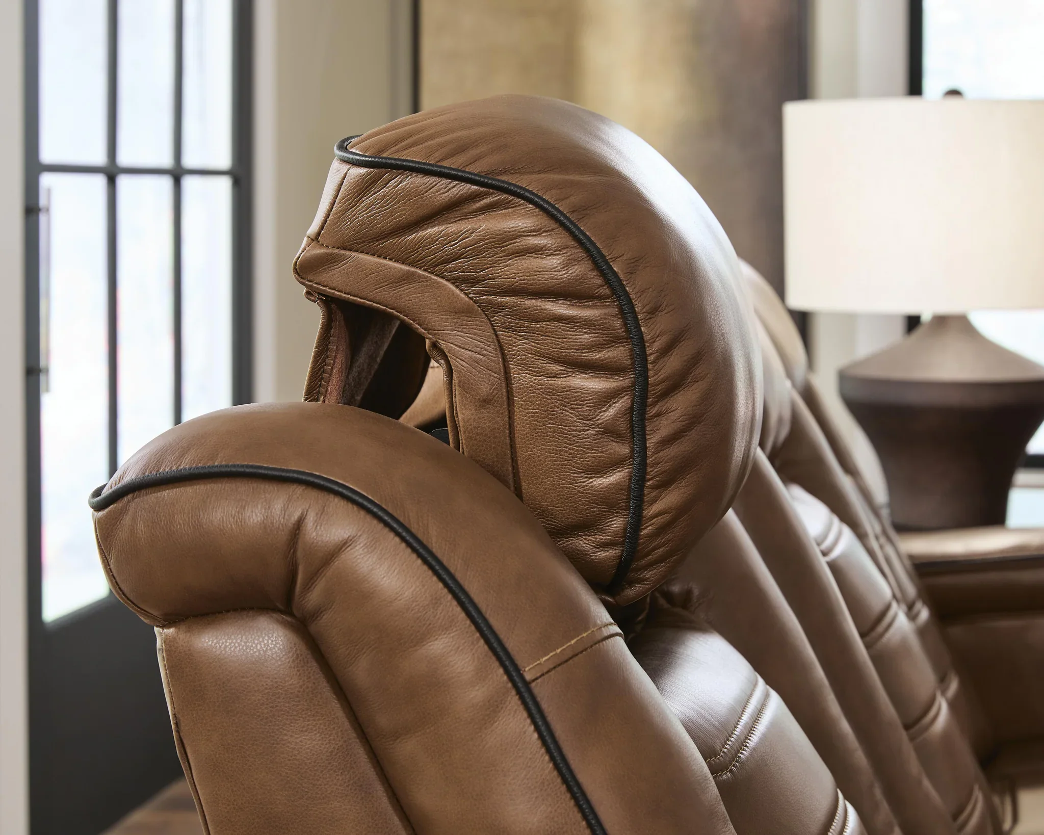 Gruaro - Power Reclining Loveseat With Console / Adjustable Headrest - Amber - Image 7