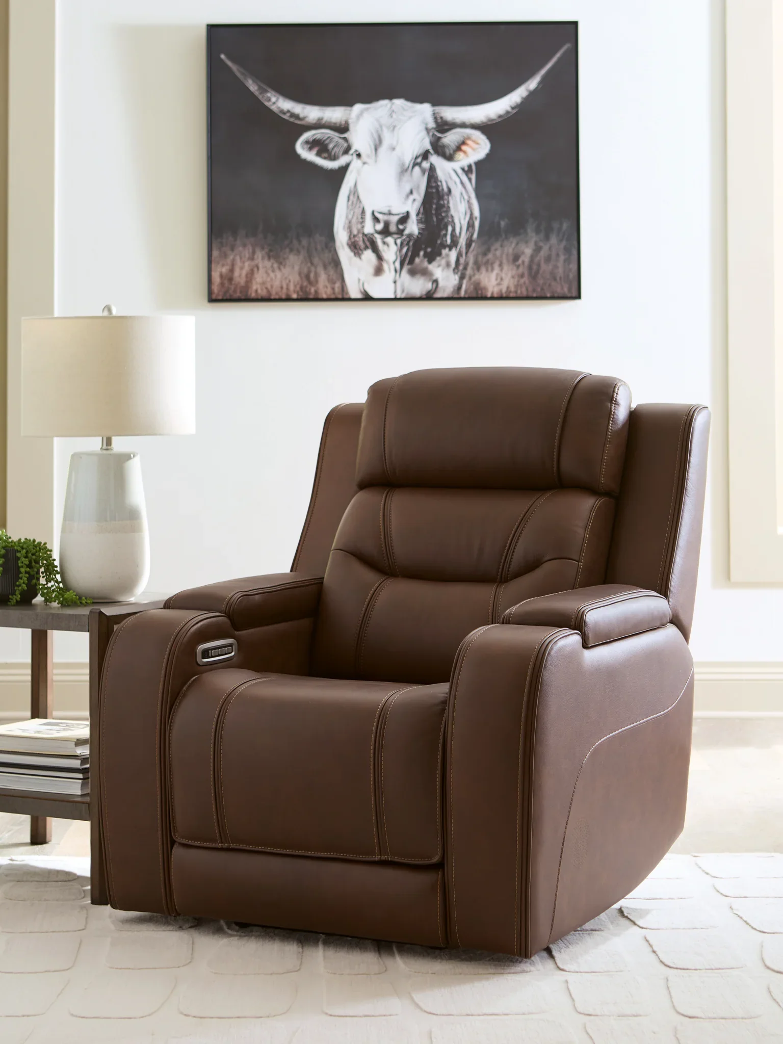 Knightington - Brown - Power Recliner With Audio Seating - Image 2