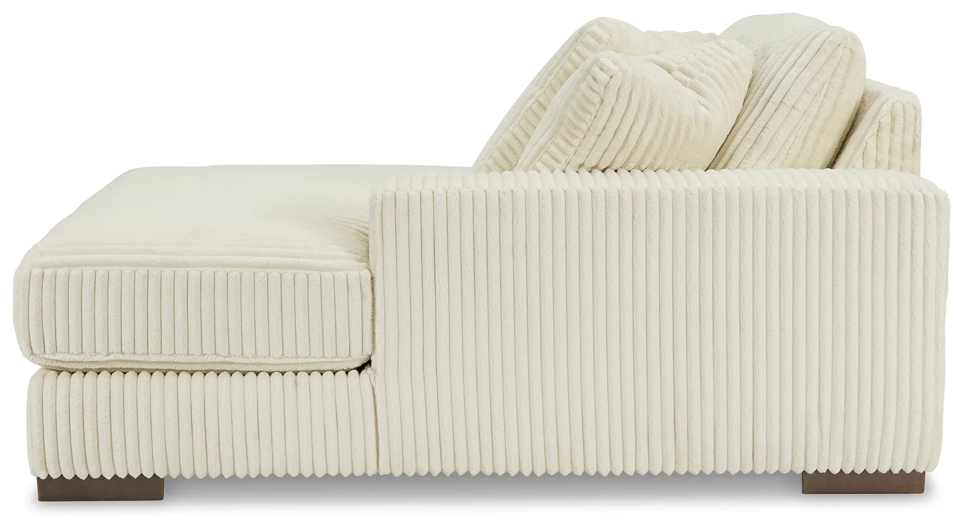 Lindyn - Ivory - 4-Piece Sectional With Raf Corner Chaise - Image 15
