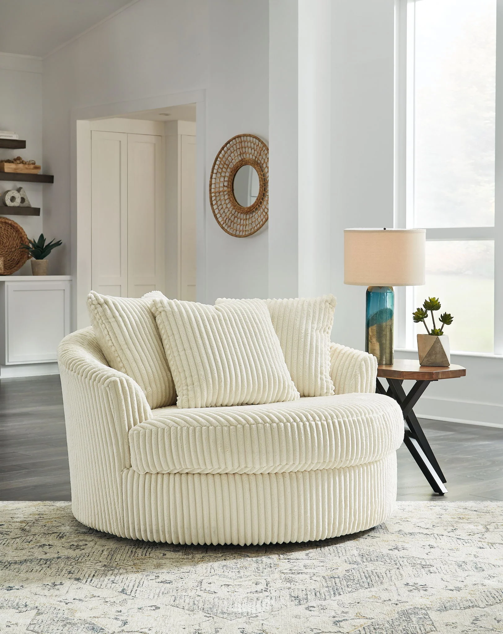 Lindyn - Beige - Oversized Swivel Accent Chair - Image 2