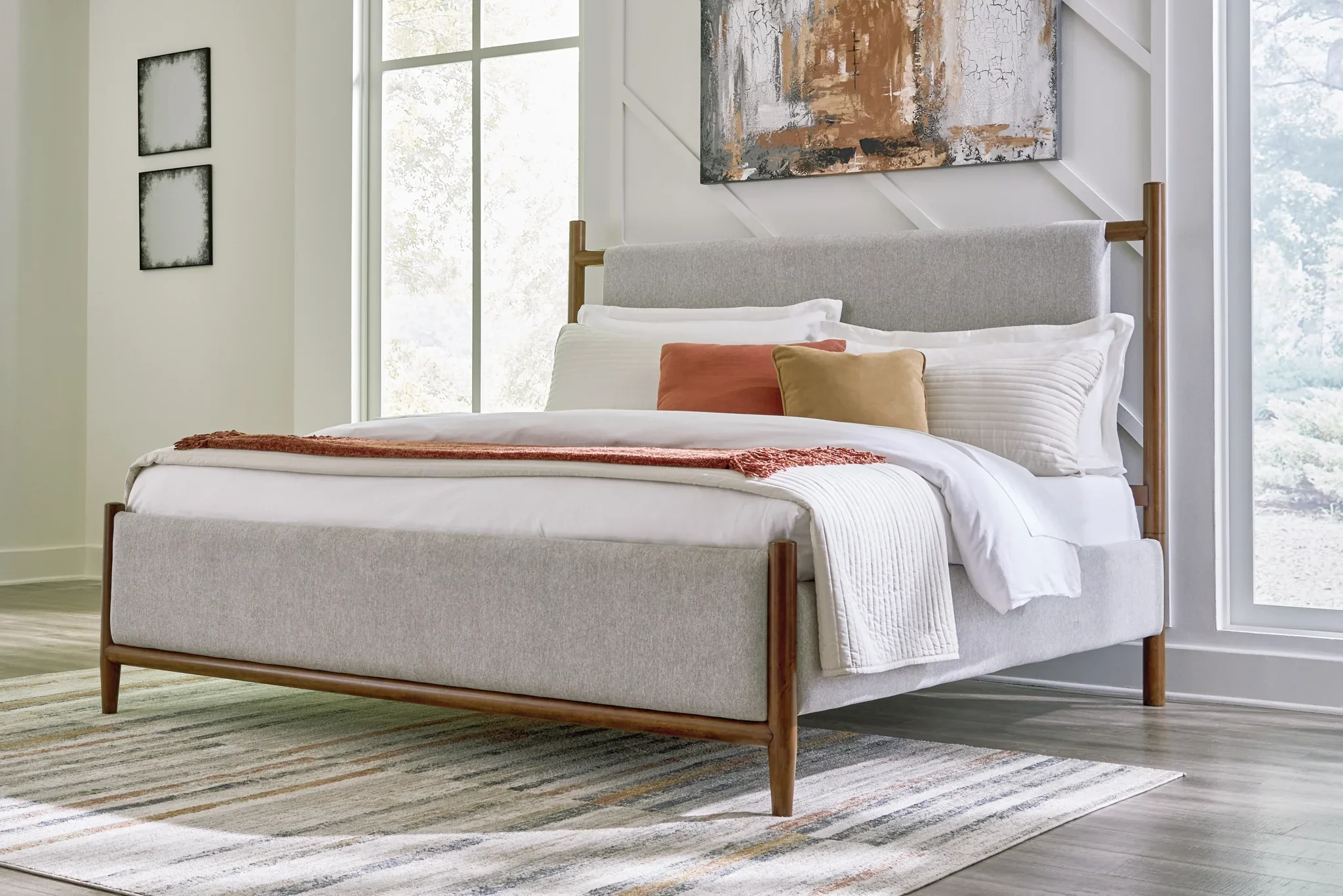 Lyncott - Brown - Queen Upholstered Panel Bed - Image 2