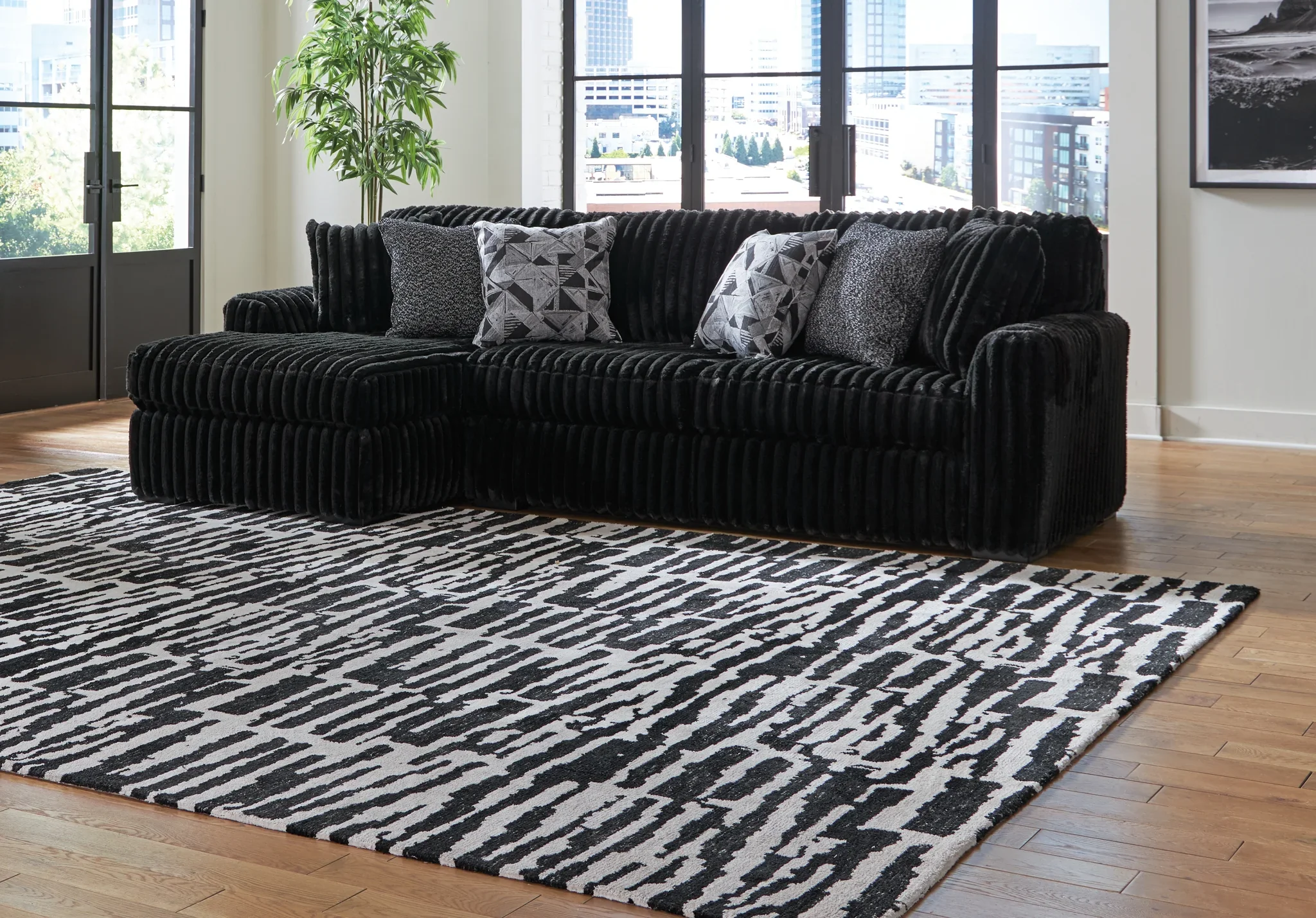 Midnight-madness - Onyx - 2-Piece Sectional Sofa With Laf Corner Chaise - Image 2