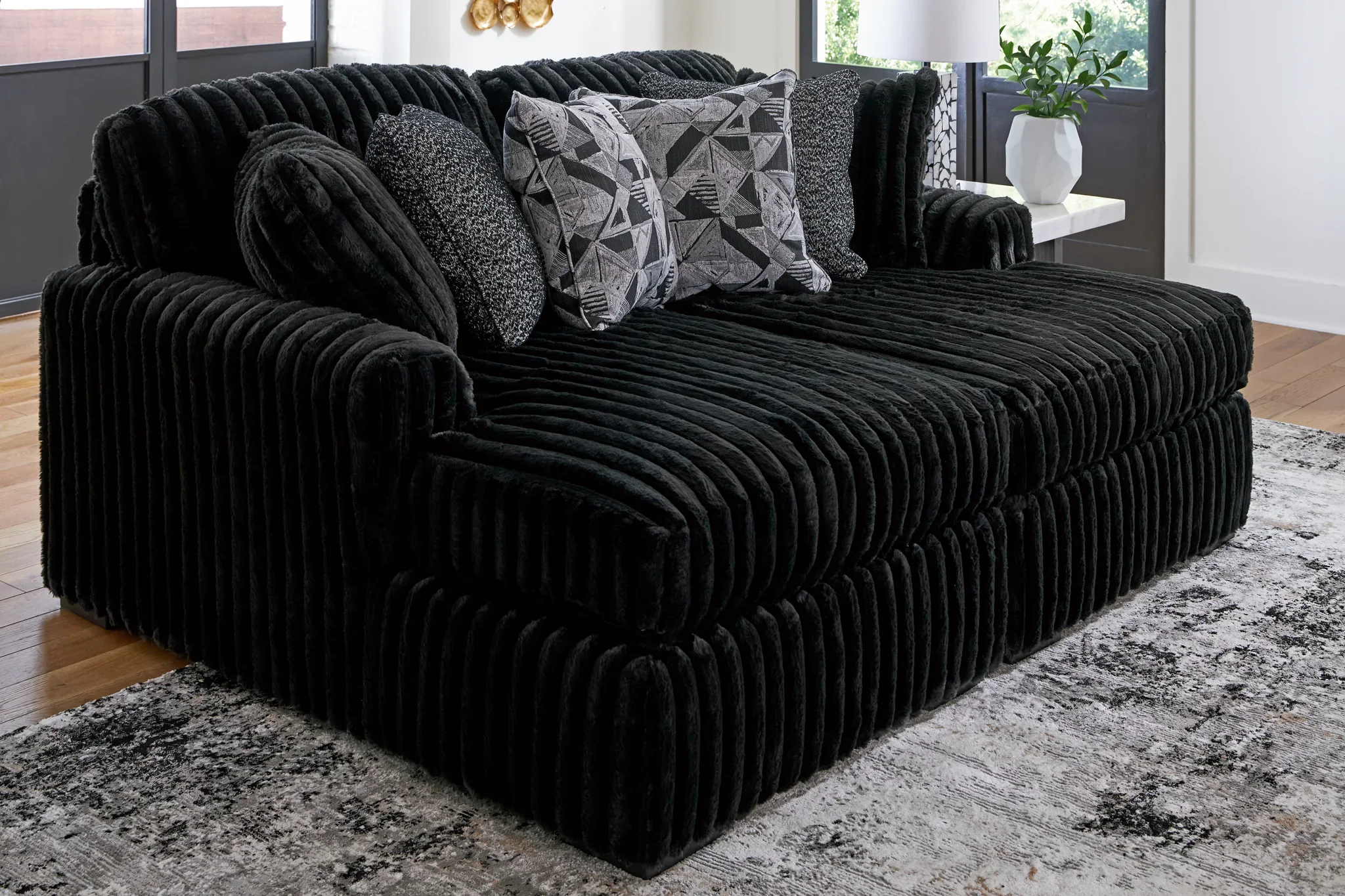 Midnight-Madness - Onyx - Super Chaise - Image 2