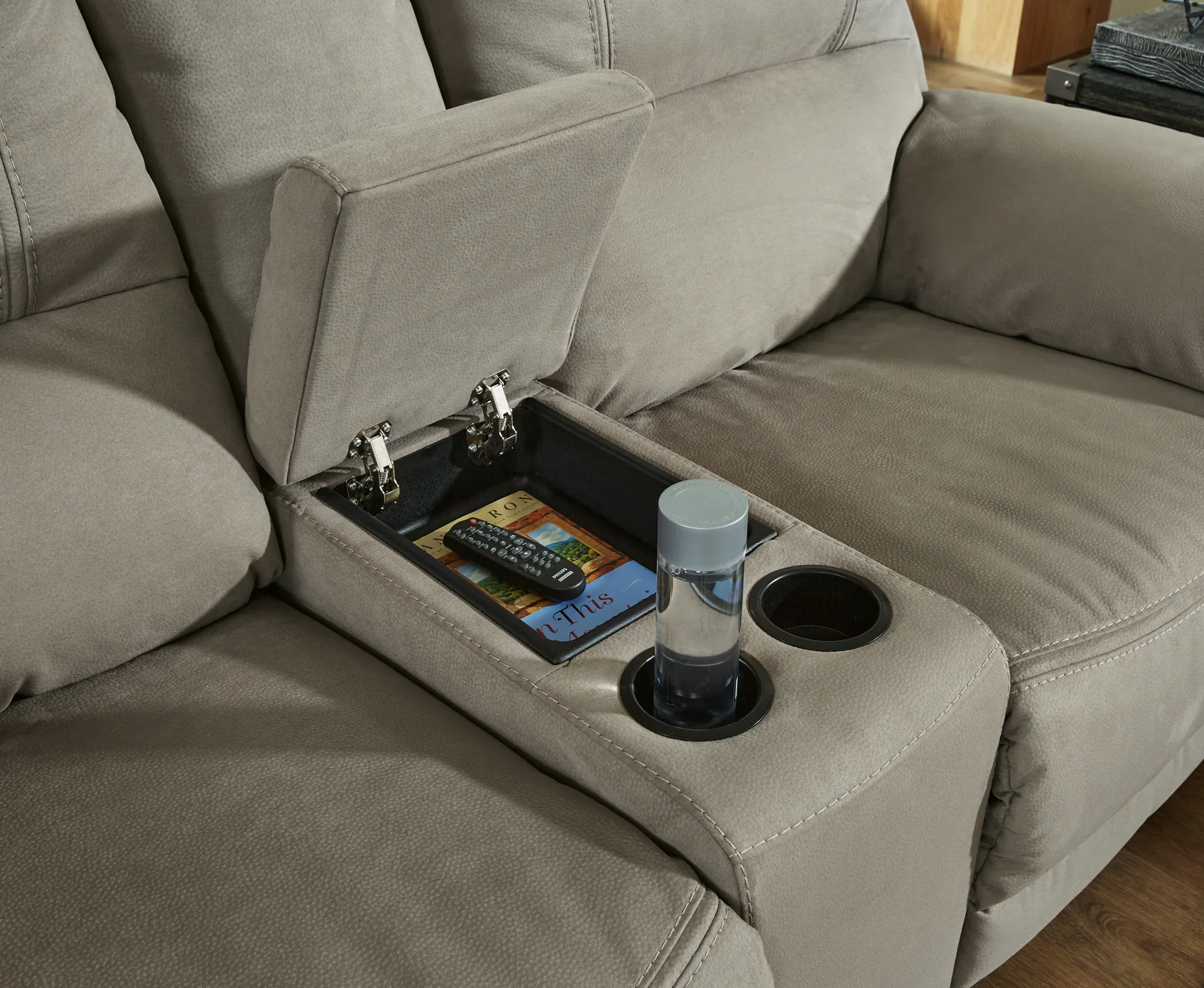 Next-gen - Putty - Dbl Rec Loveseat W/Console - Image 5