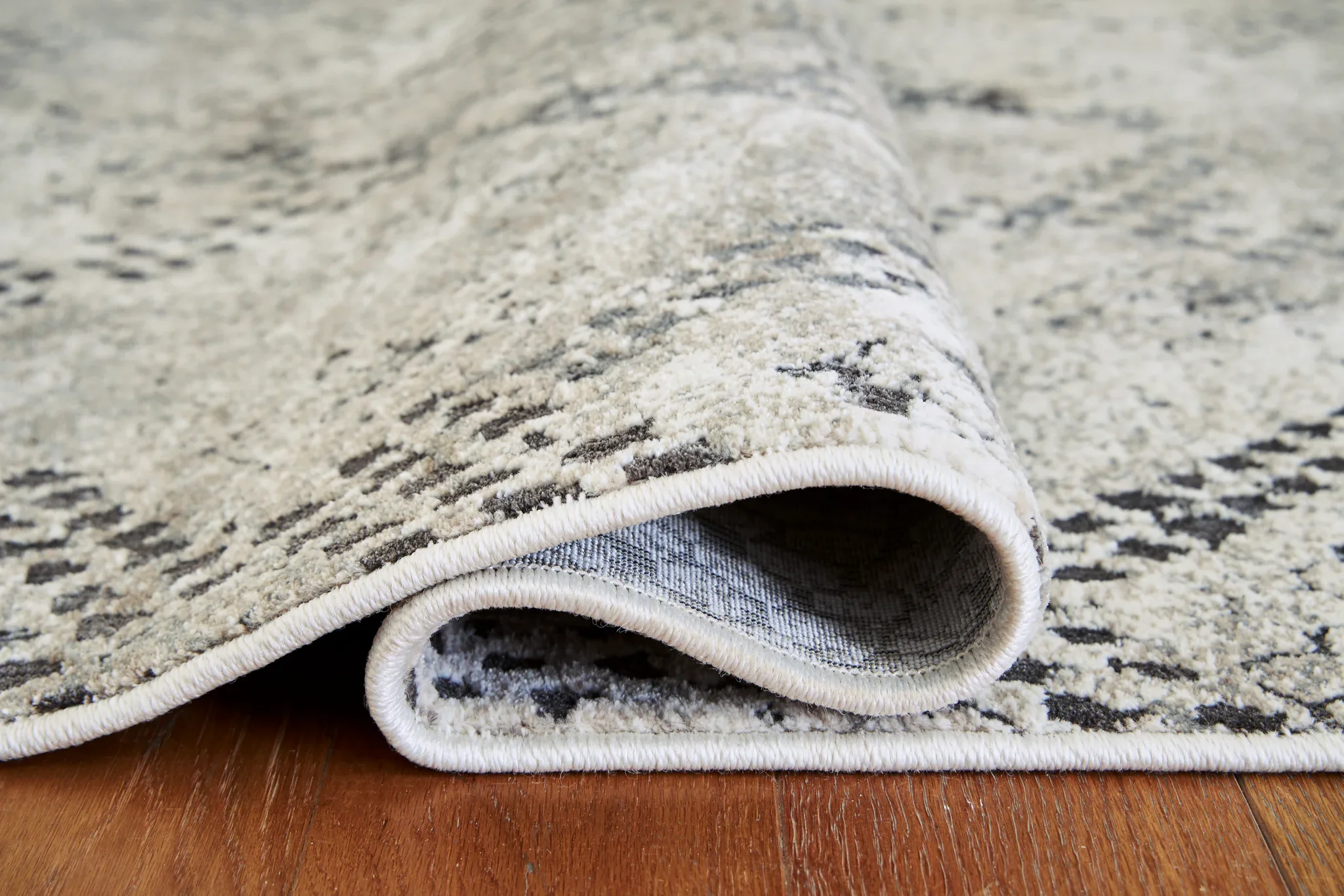 Poincilana - Ivory / Taupe - Medium Rug - 5' x 7' - Image 2