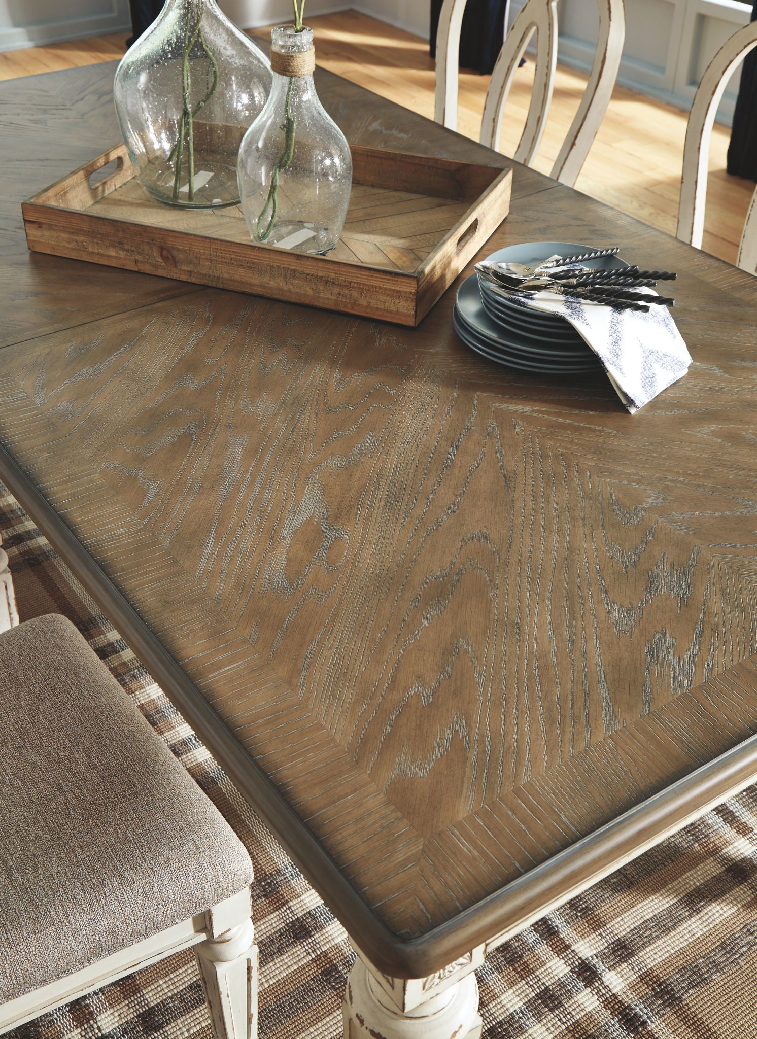 Realyn - Chipped White - Rect Dining Room Ext Table - Image 5