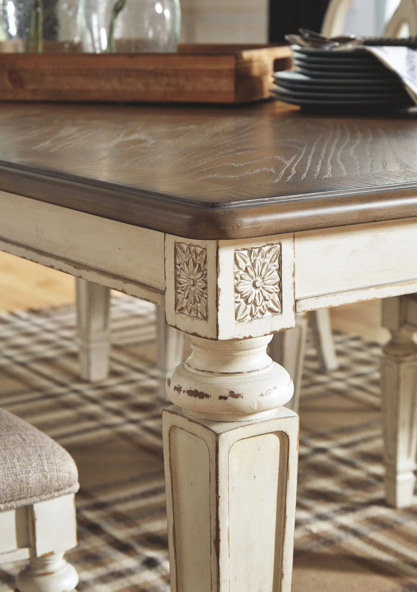 Realyn - Chipped White - Rect Dining Room Ext Table - Image 7