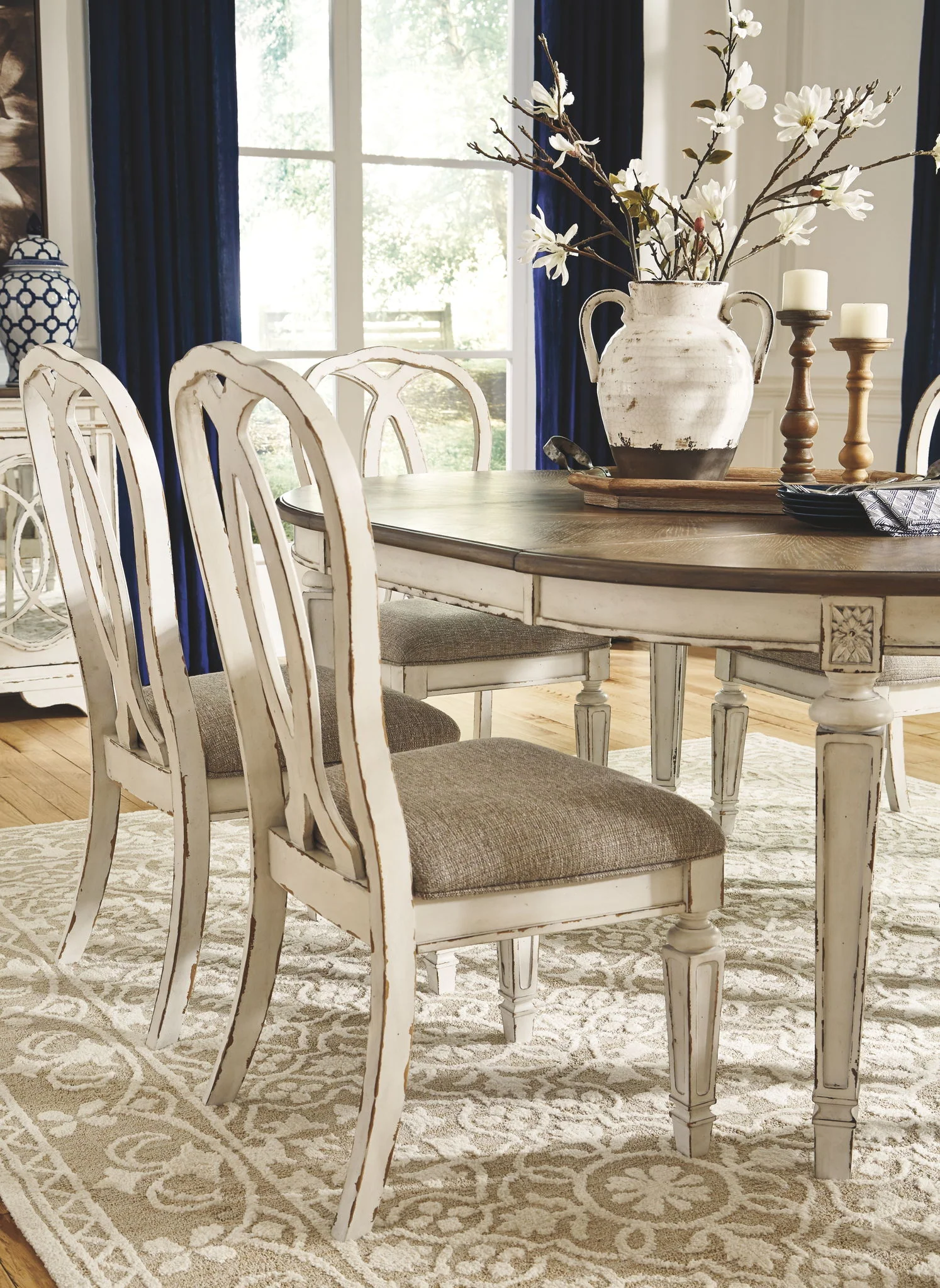 Realyn - White - 8 Pc. - Extension Table, 6 Ribbon Back Side Chairs, Server - Image 5