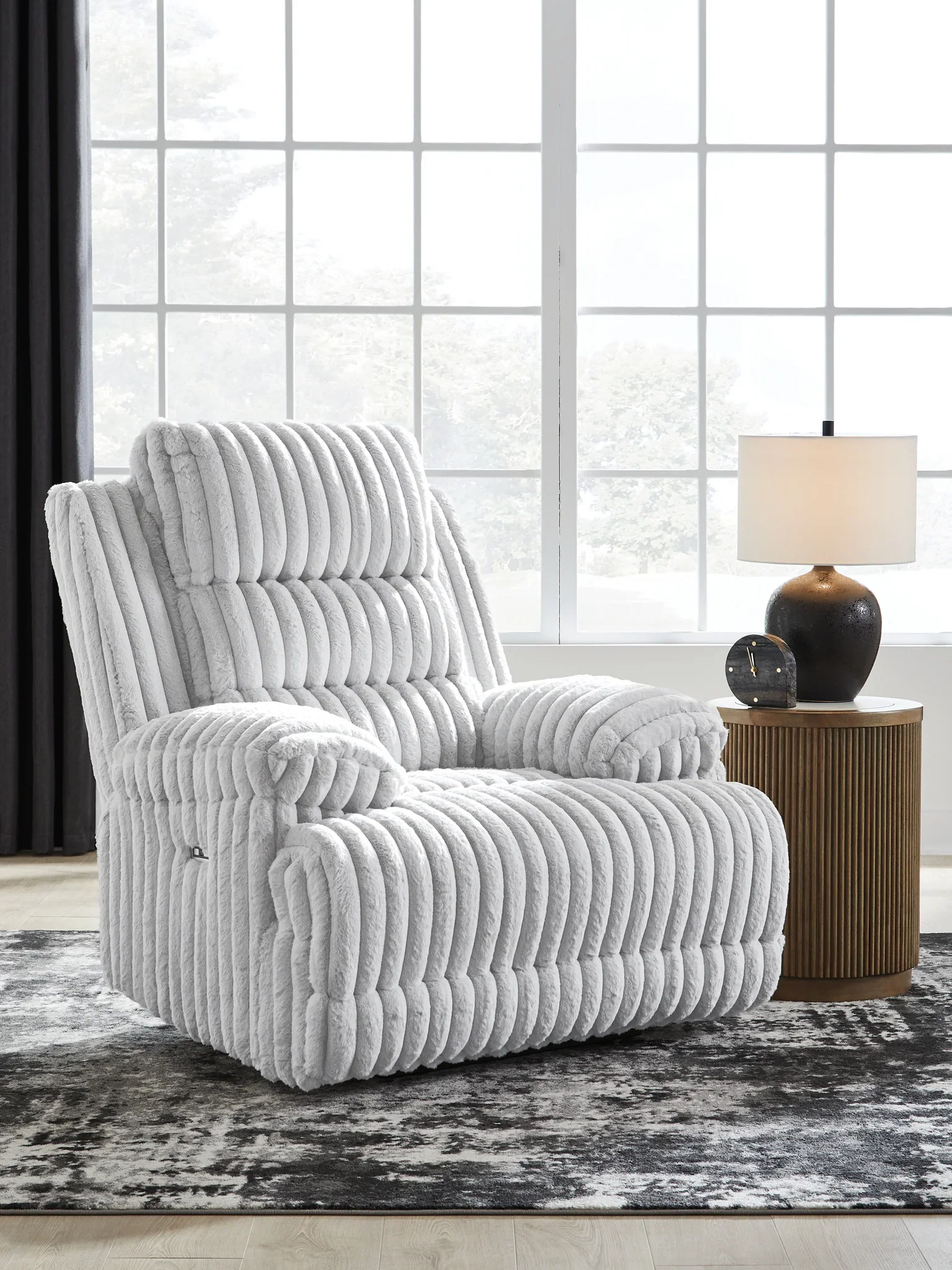 Rhines Falls - Alloy - Zero Wall Recliner - Image 2