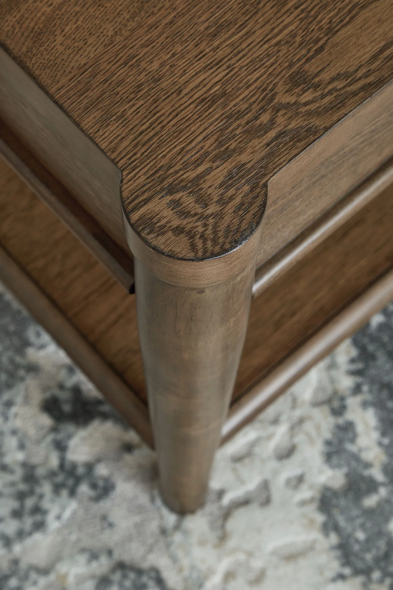 Roanhowe - Brown - Rectangular End Table - Image 6