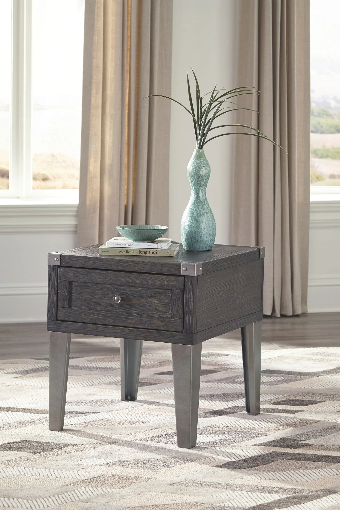 Todoe - Dark Gray - Rectangular End Table - Image 3