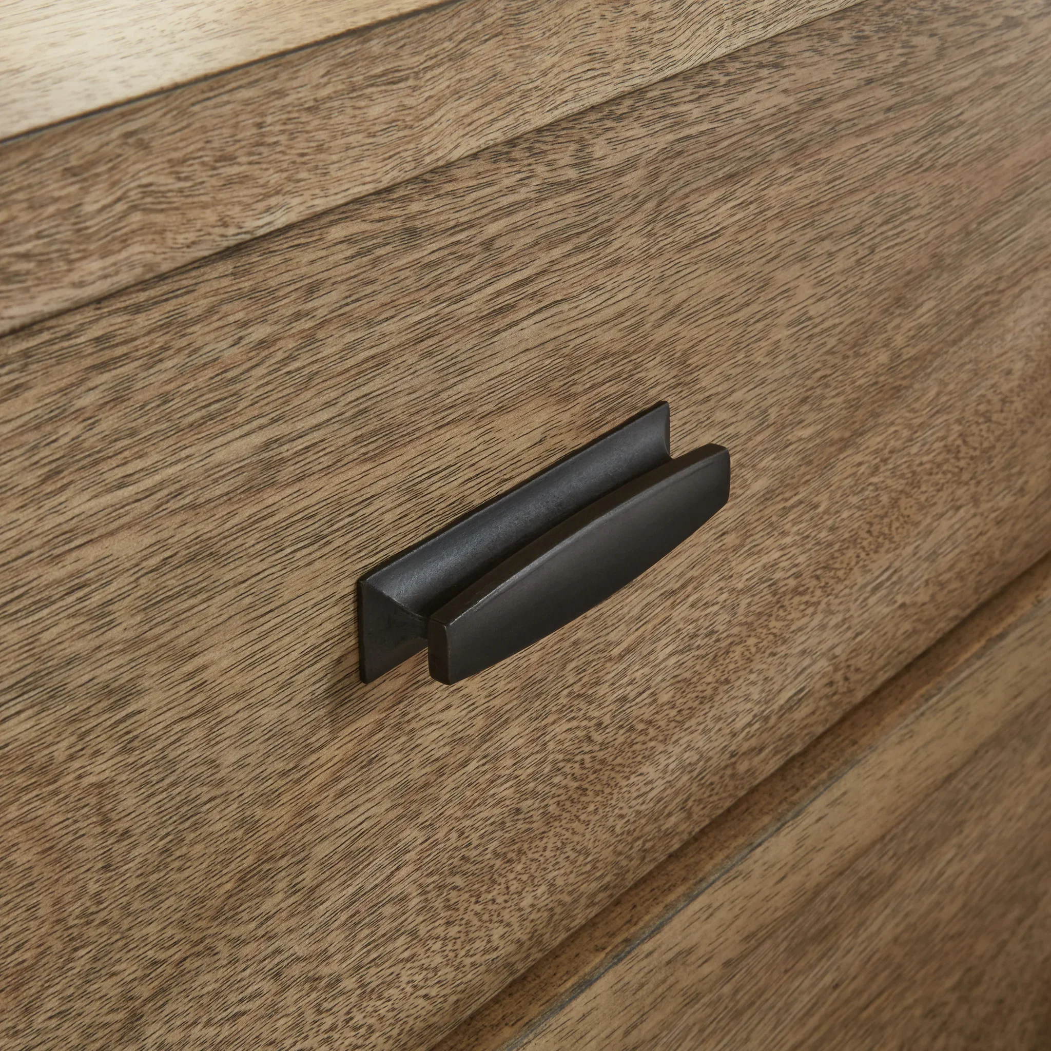 Tomtyn - Light Brown - Dresser - Image 6