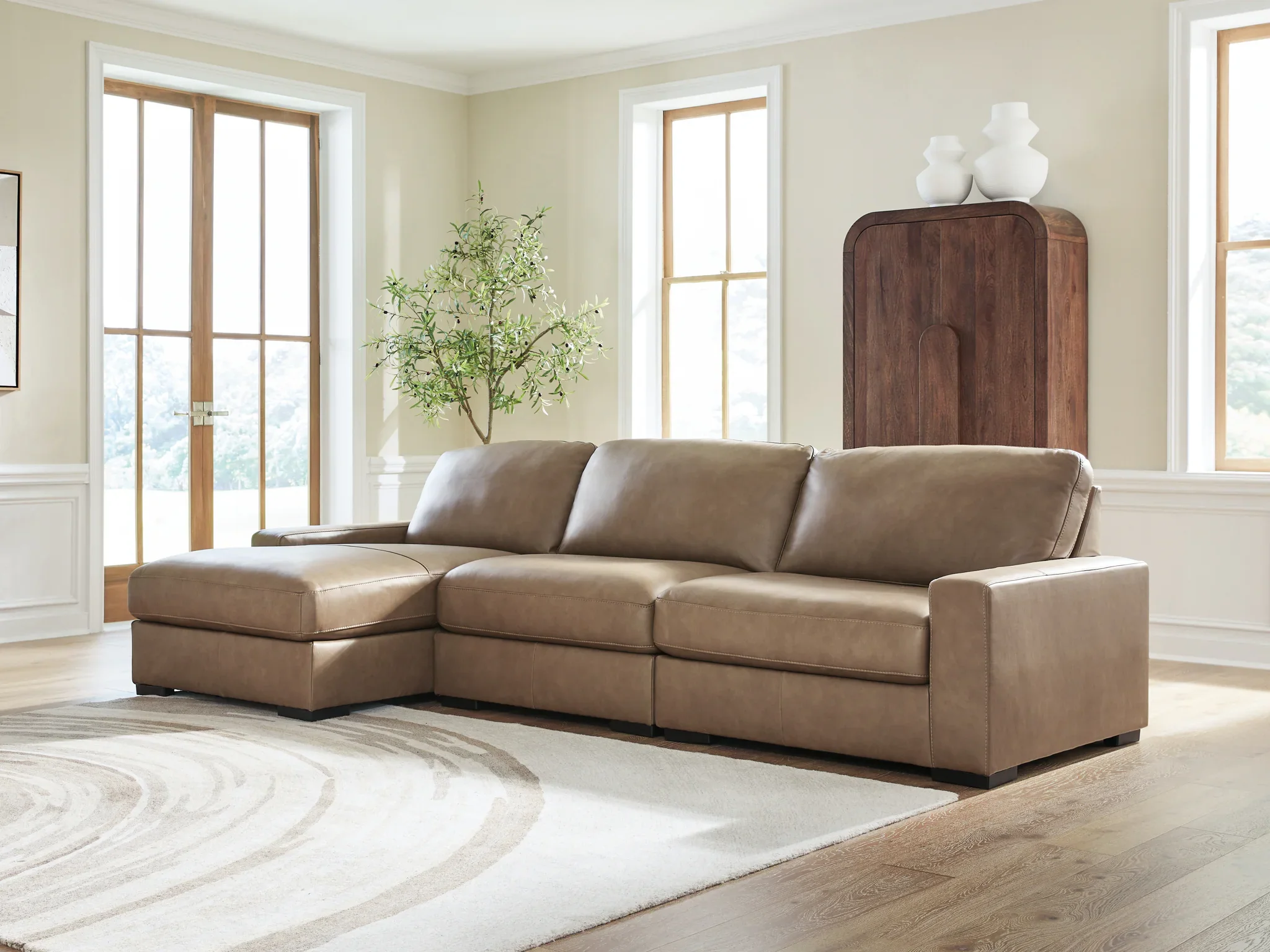 Veronella - 3-Piece Sectional With LAF Corner Chaise - Sahara - Image 3