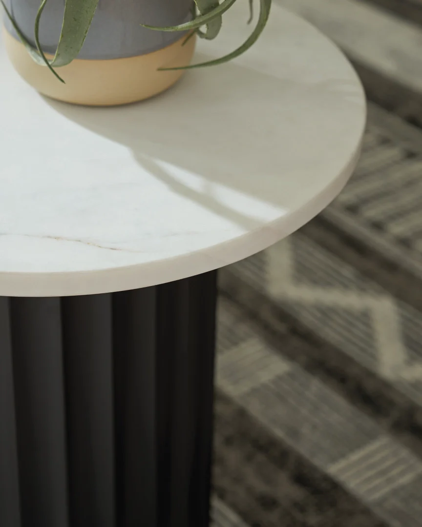Wainstone - Black / White - Accent Table - Image 2