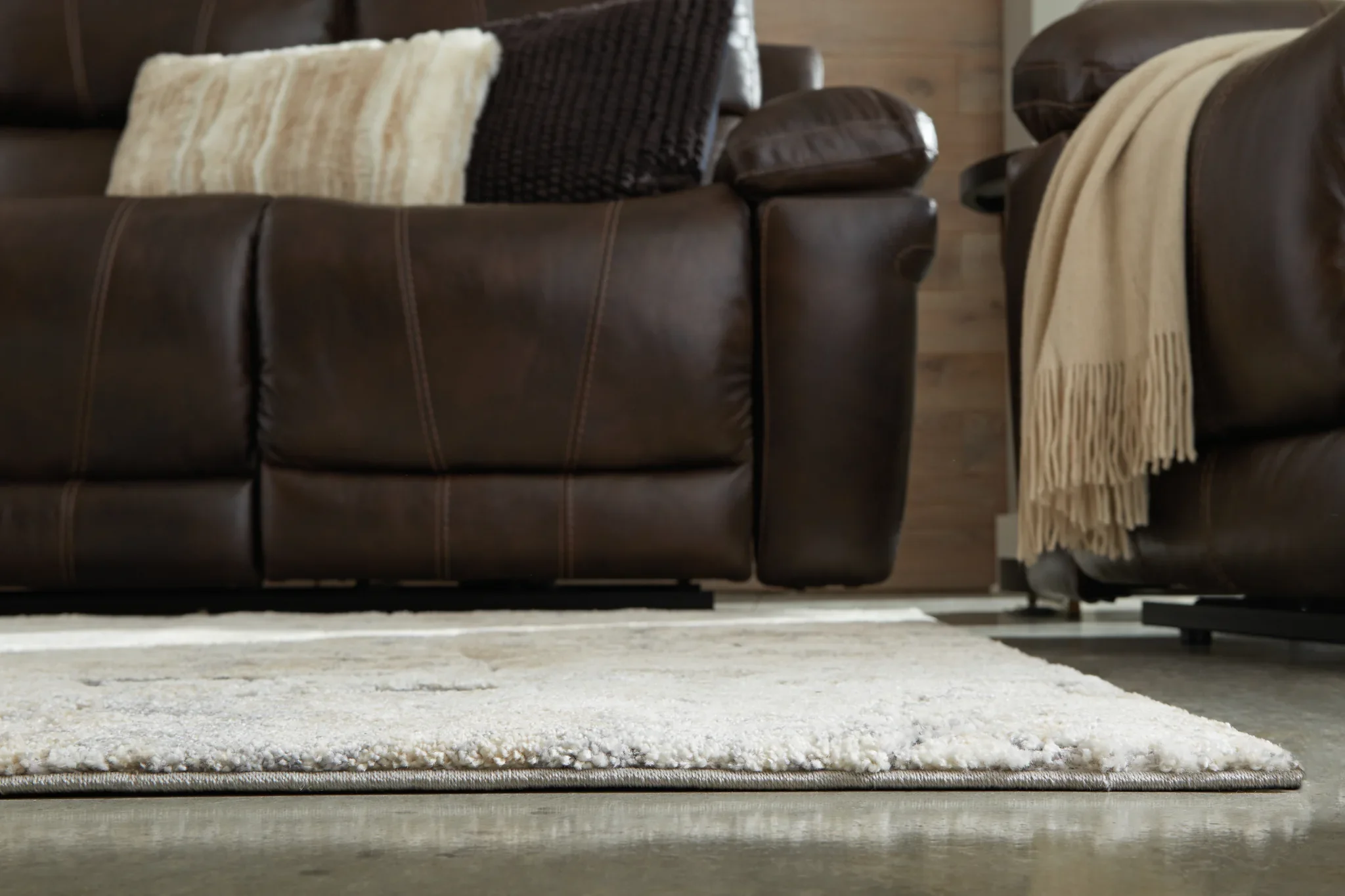 Wyscott - Gray - Large Rug - 8' x 10' - Image 3